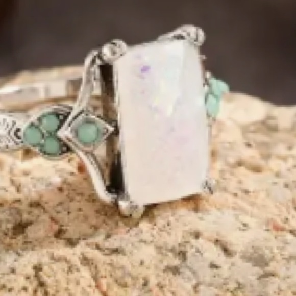 Jewelry - Fashion ring​